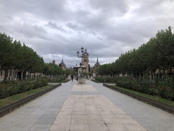Cervantes Meydanı