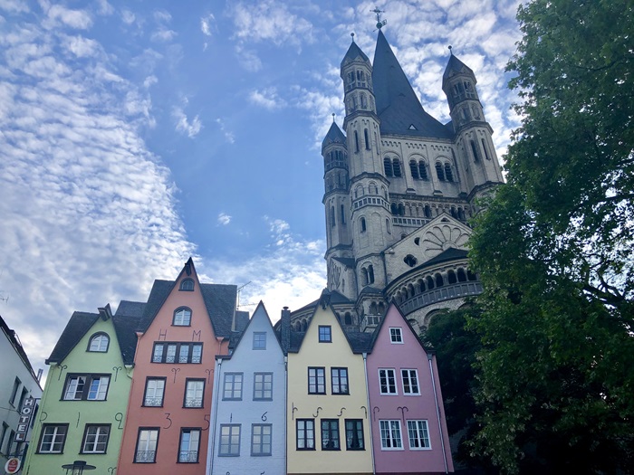 Köln Renkli Evler